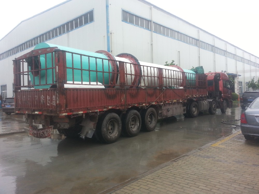 富裕達(dá)機(jī)械發(fā)往齊齊哈爾的三筒烘干機(jī)現(xiàn)場(chǎng)